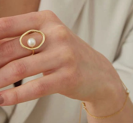 Ring pearl ring