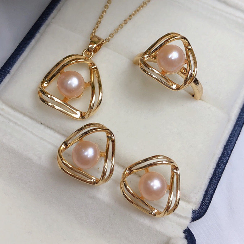 Simple And Exquisite Freshwater Pearl Necklace Suit