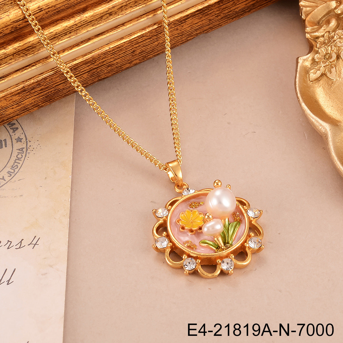 Jardin Monet Pearl Necklace Pendant Female French Autumn And Winter Sweater